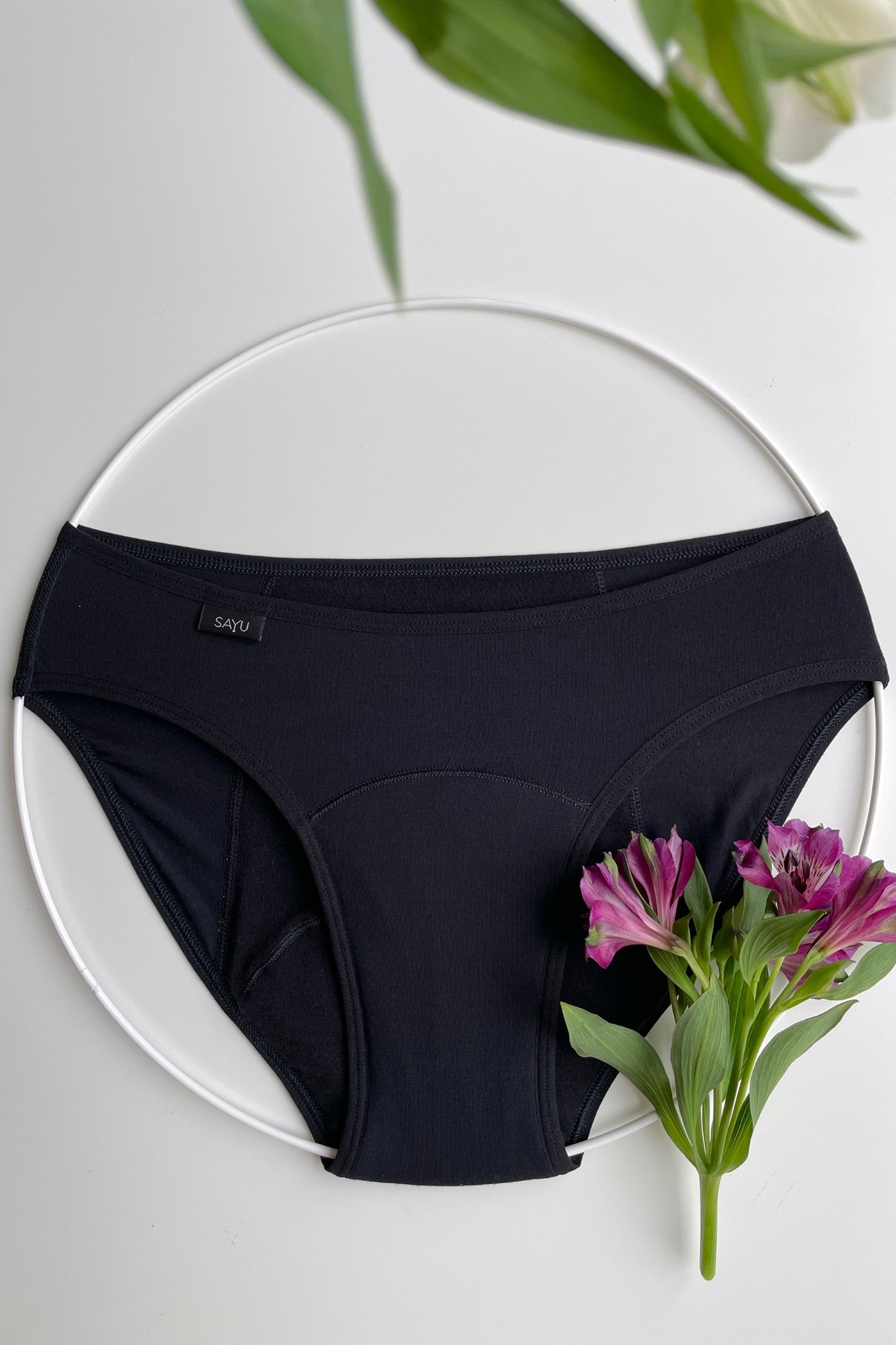 Černé menstruační kalhotky na spaní s prodlouženou vložkou