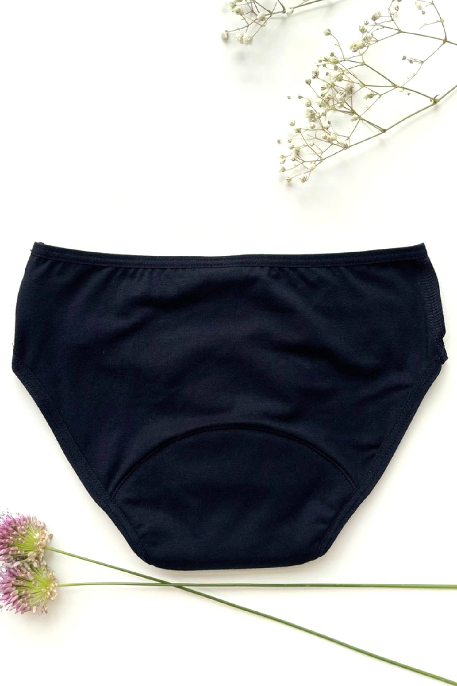 menstruační kalhotky klasické černé od velikosti 32/164 - pohled na zadní díl