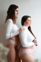 Boční pohled na modelky Dominiku a Terezu, které na sobě mají model Klasické růžové light.